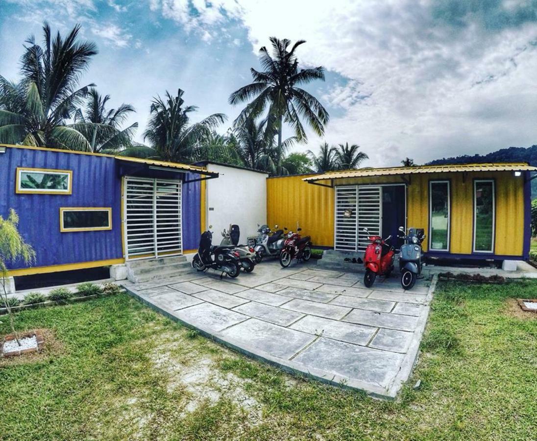 Purple Cube At Lumut Cube Homestay Kontena Exterior foto