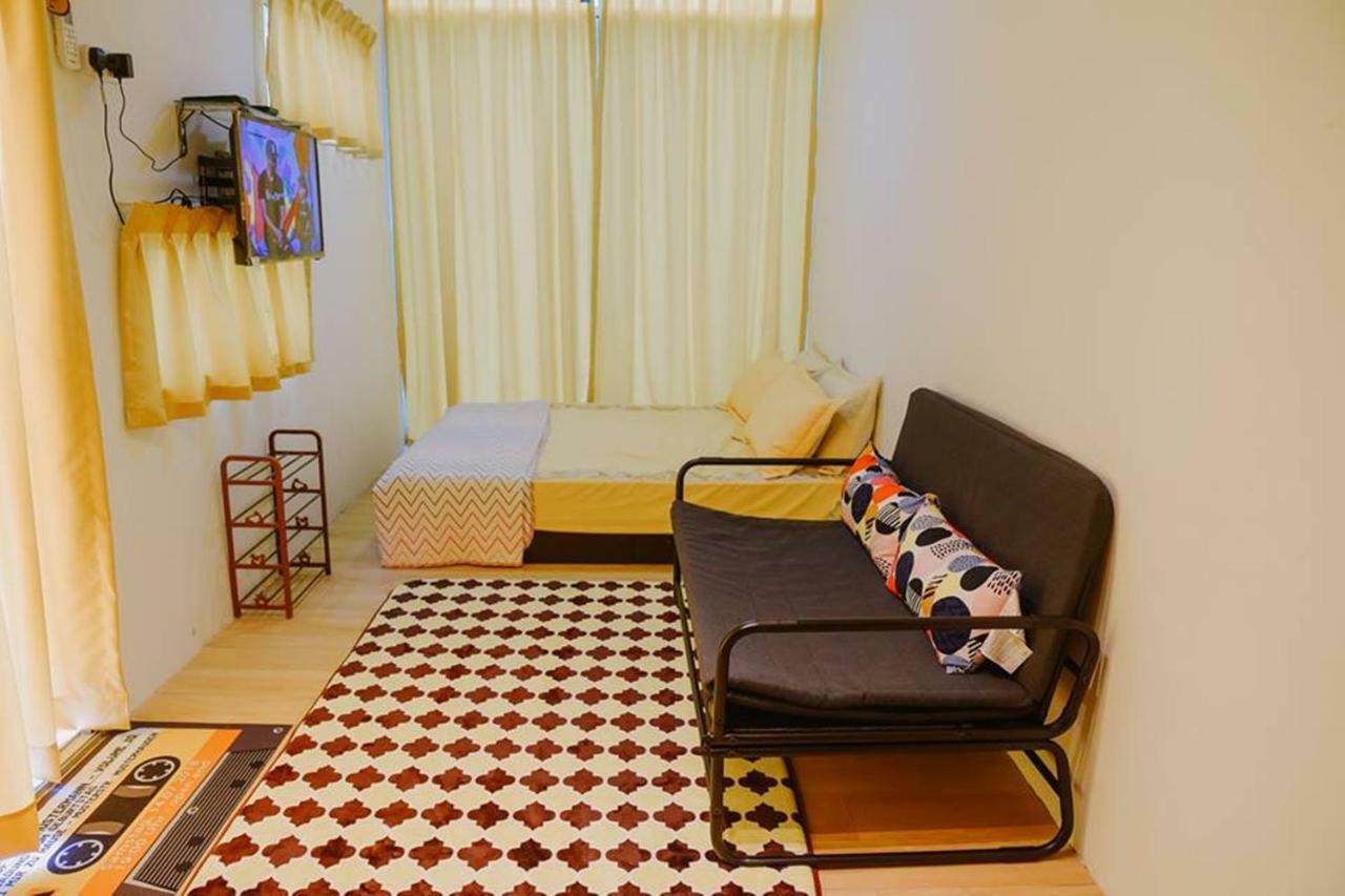 Purple Cube At Lumut Cube Homestay Kontena Exterior foto